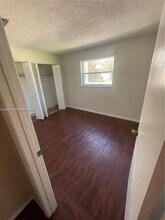 3266 William Ave in Miami, FL - Building Photo - Building Photo