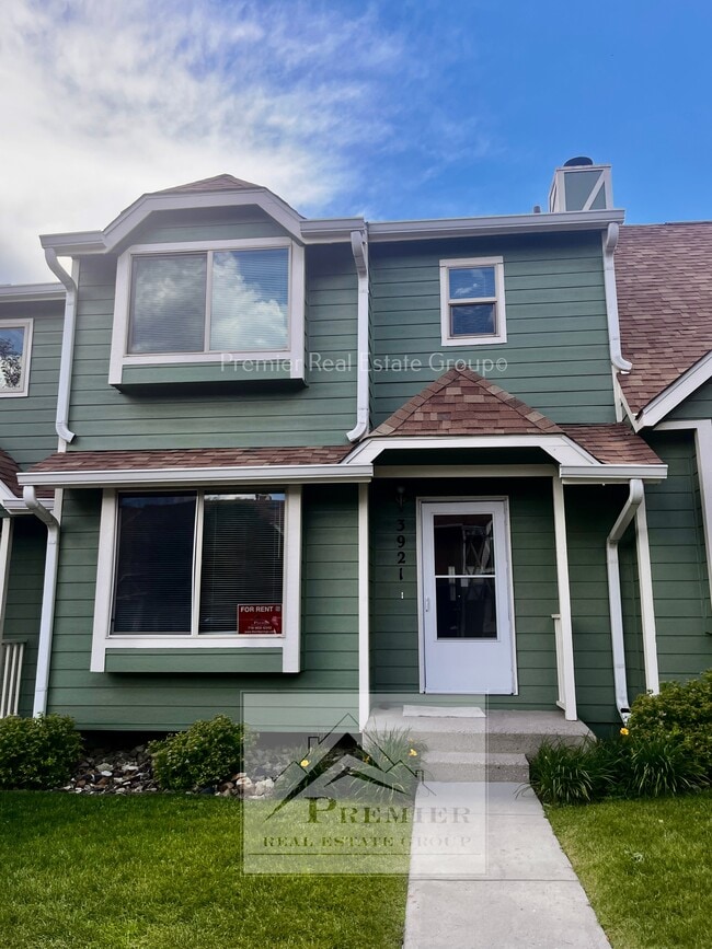 property at 3921 Donney Brook Ct