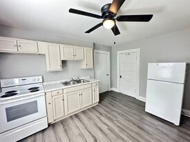 252 E Loudon Ave in Lexington, KY - Building Photo