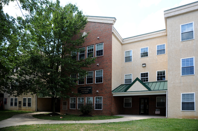 Continental Court Apartments in Newark, DE - Building Photo - Building Photo