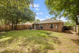 2808 Ping Ln in Crestview, FL - Building Photo - Building Photo