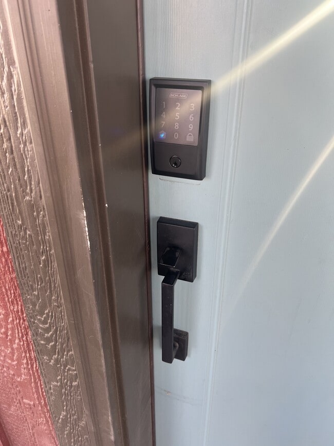 730 6th St in Berthoud, CO - Building Photo - Building Photo