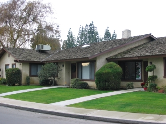 7500 Stockdale Hwy in Bakersfield, CA - Building Photo