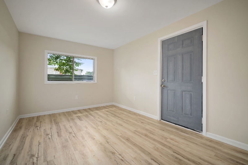 8 S Reed Ave in Mobile, AL - Building Photo