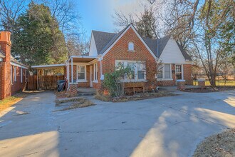 2652 NW 16th St in Oklahoma City, OK - Building Photo - Building Photo