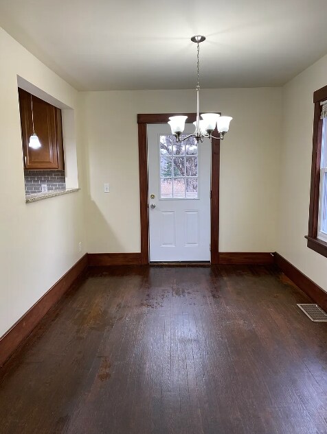 181 King St in East Stroudsburg, PA - Foto de edificio - Building Photo
