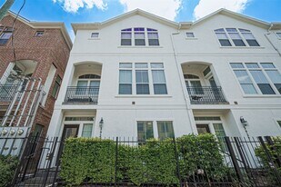 3925 Floyd St in Houston, TX - Building Photo