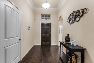 6310 Rotherham St in League City, TX - Building Photo - Building Photo