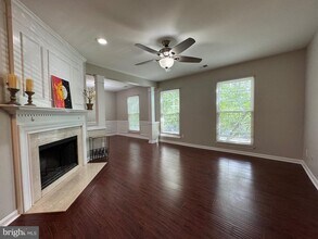 8141 Bayonet Way in Manassas, VA - Building Photo - Building Photo