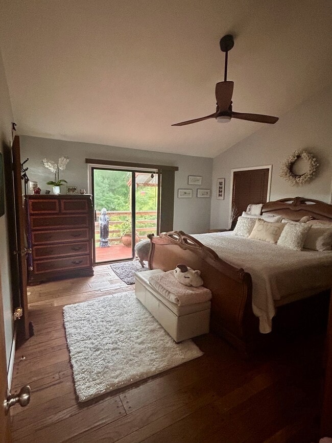 property at 2619 N Dover Rd