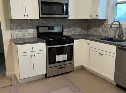 15 Castlerock St in Boston, MA - Building Photo