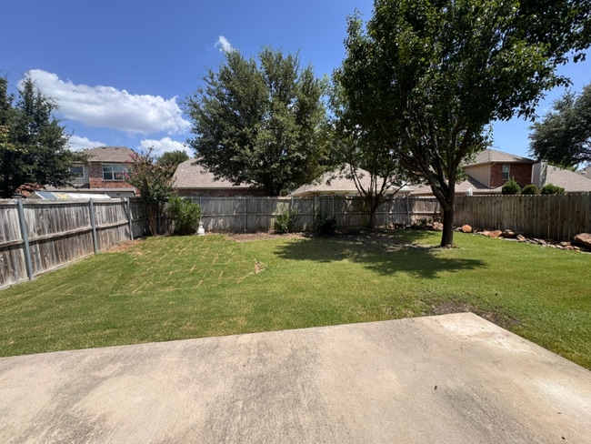 2105 Lanshire Dr in McKinney, TX - Building Photo - Building Photo