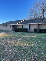 105 Stiles Dr in Midlothian, TX - Building Photo