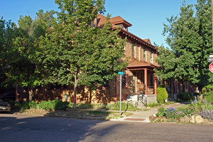 Clarkson Apartments in Denver, CO - Building Photo