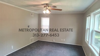 34214 Dayton Ct in Westland, MI - Building Photo - Building Photo