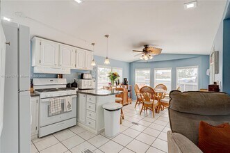 65821 Overseas Hwy in Layton, FL - Building Photo - Building Photo