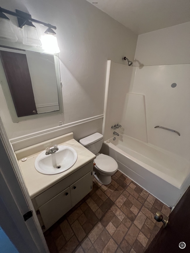 2701 Wood Dr in Tallahassee, FL - Building Photo - Building Photo