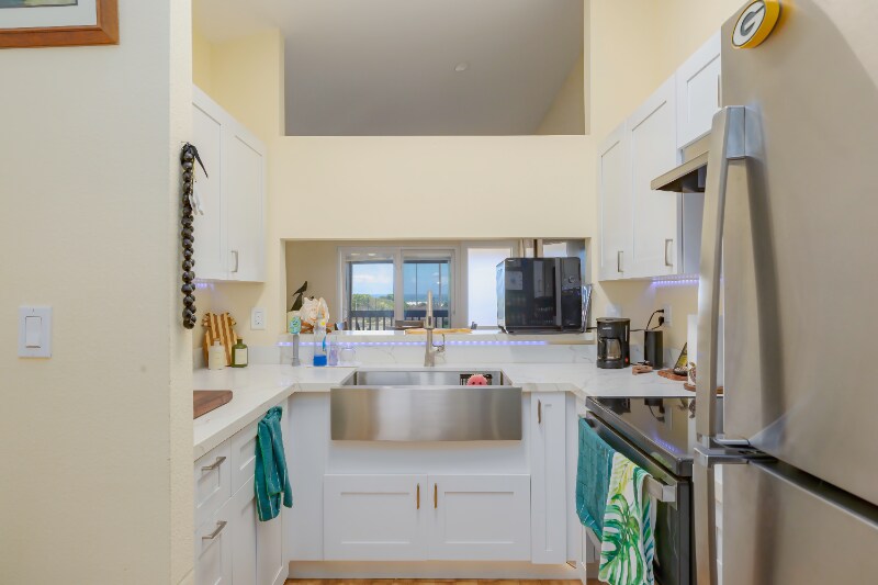 33 Waiaka Ln in Wailuku, HI - Building Photo