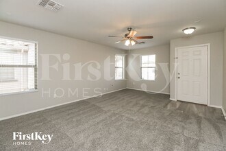 3741 E Jasper Dr in Gilbert, AZ - Foto de edificio - Building Photo