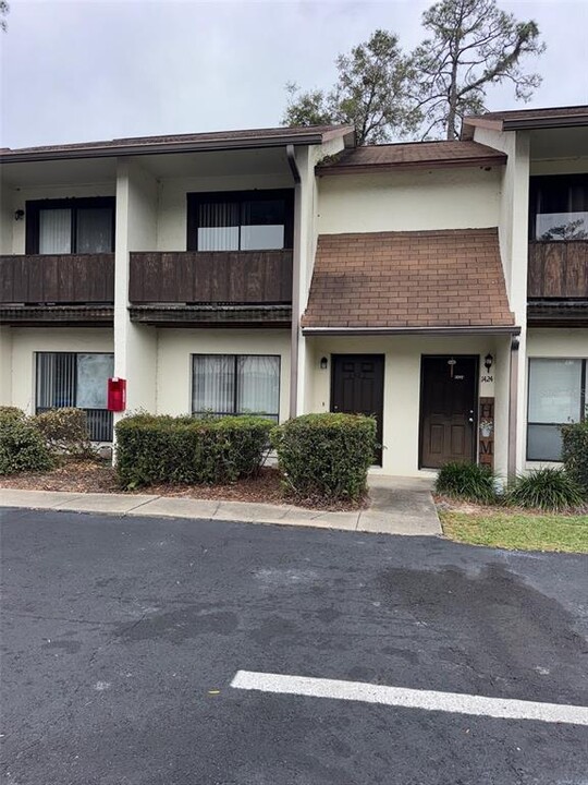 1422 NE 17th Ave in Ocala, FL - Building Photo