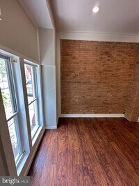 1719 Guilford Ave photo'