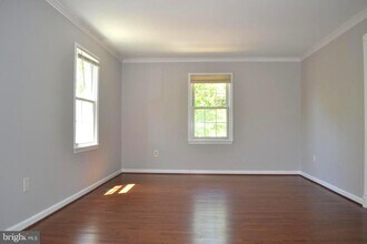 1 Ingleside Ct in Rockville, MD - Building Photo - Building Photo