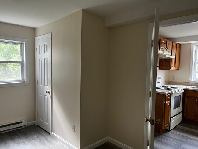 38 Mill St in Pepperell, MA - Building Photo - Building Photo