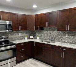 1552 Citation Dr in West Palm Beach, FL - Foto de edificio - Building Photo
