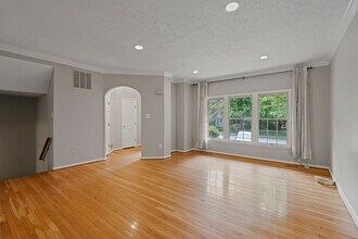 7 Willwood Ct in Baltimore, MD - Building Photo - Building Photo