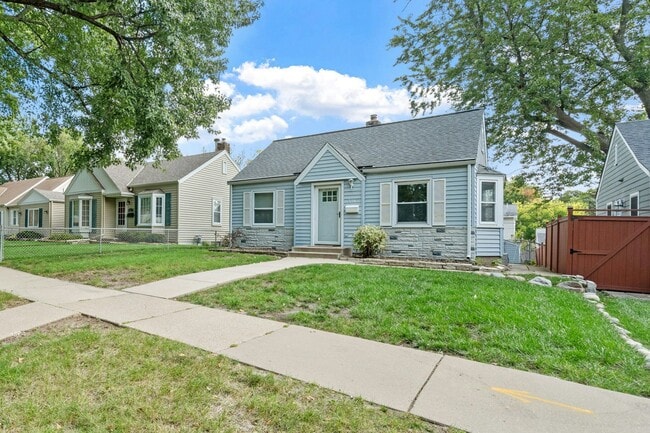 3141 Idaho Ave S in Minneapolis, MN - Building Photo - Building Photo
