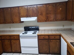 44 5th St in Shalimar, FL - Building Photo - Building Photo