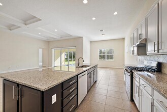 127 Shores Pointe Dr in Jupiter, FL - Building Photo - Building Photo