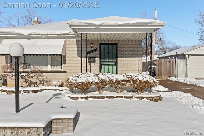 29942 Avondale St in Inkster, MI - Building Photo - Building Photo