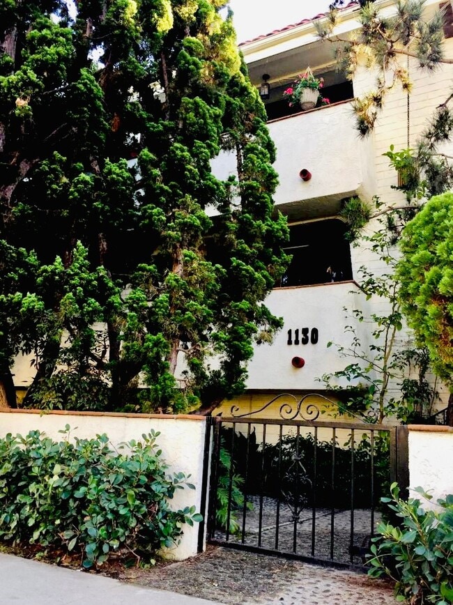 property at 1130 9th St