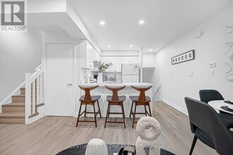 415 Jarvis St in Toronto, ON - Building Photo - Building Photo