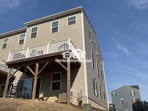 2195 Autumn Cyprus Ave in Gastonia, NC - Foto de edificio - Building Photo