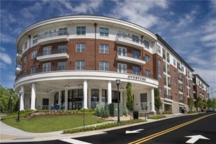 658 Lindbergh Drive NE in Atlanta, GA - Building Photo