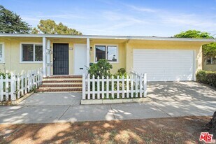 9620 Braddock Dr in Culver City, CA - Building Photo