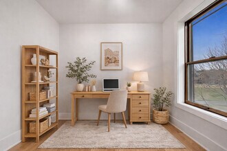 2132 N Oakley Ave in Chicago, IL - Building Photo - Building Photo