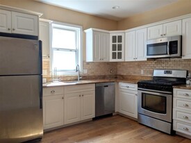 179 College Ave in Somerville, MA - Building Photo