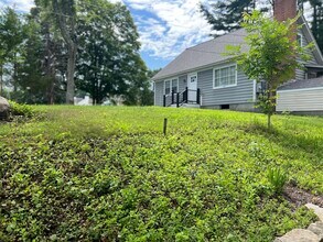 59 Poverty Rd in Southbury, CT - Foto de edificio - Building Photo