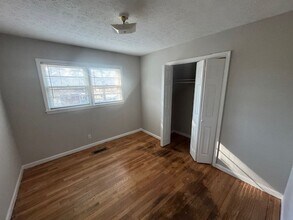 116 Alton Dr in Lagrange, GA - Building Photo - Building Photo