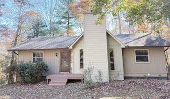 56 Dunwood Rd in Asheville, NC - Building Photo