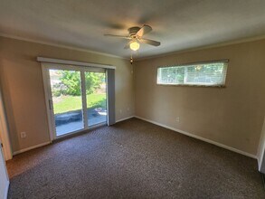 4513 Saxon Dr in New Smyrna Beach, FL - Building Photo - Building Photo