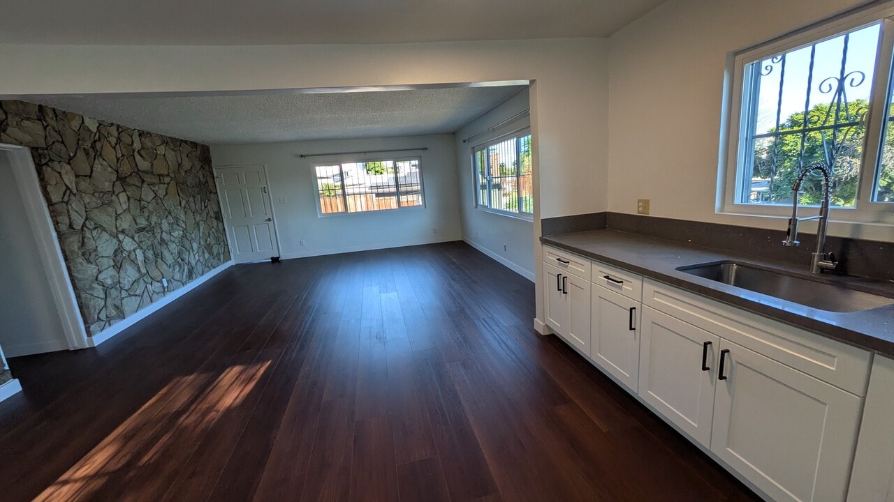 4111 Abner St, Unit 1 in Los Angeles, CA - Building Photo