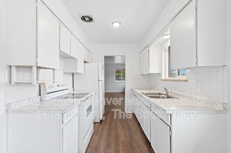 5579 S Delaware St in Littleton, CO - Building Photo - Building Photo