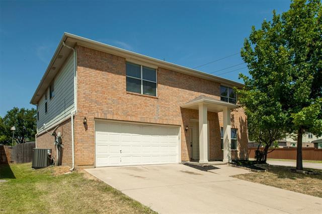 8857 Stirrup Way in Fort Worth, TX - Building Photo - Building Photo
