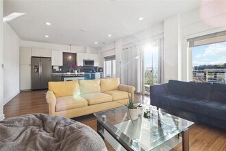 4361 S Congress Ave in Austin, TX - Building Photo - Building Photo