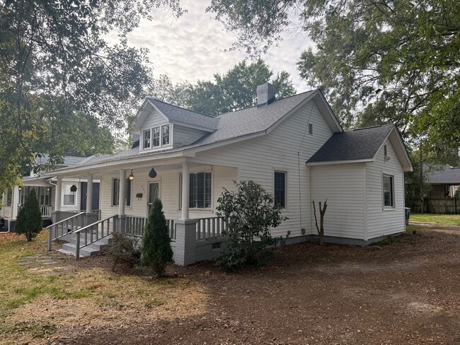 202 Marion St in Clover, SC - Building Photo - Building Photo