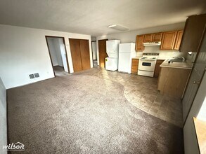 409 S 49th Ave in Yakima, WA - Building Photo - Building Photo